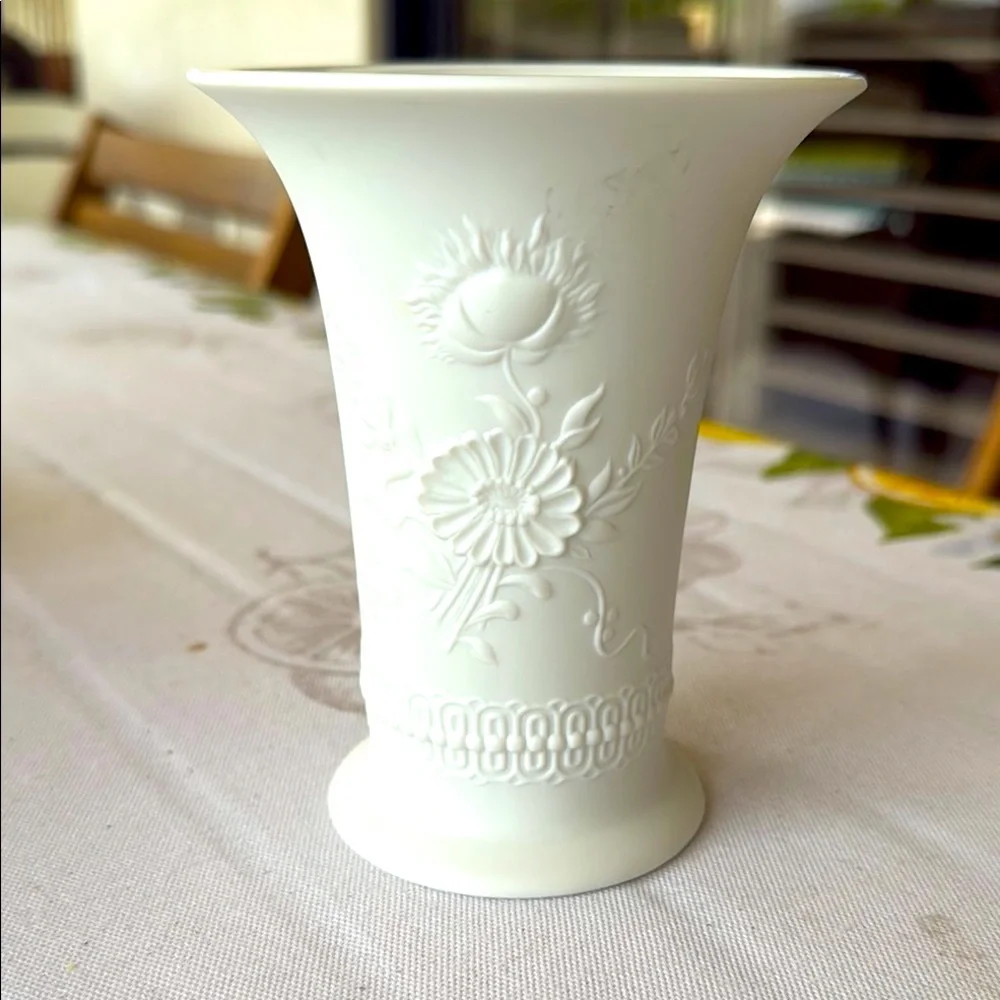 Kaiser, White Porcelain Embossed Floral Accent Vase, Made in Germany
